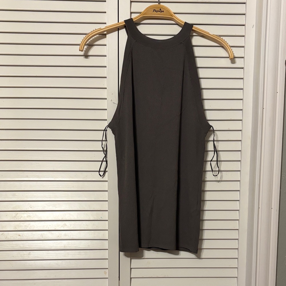 Zara Sleeveless High-Neck Ribbed Tank Top - Dark Gray